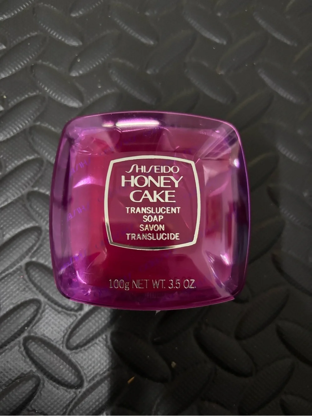 Shiseido Honey Cake Translucent Soap - Purple Case